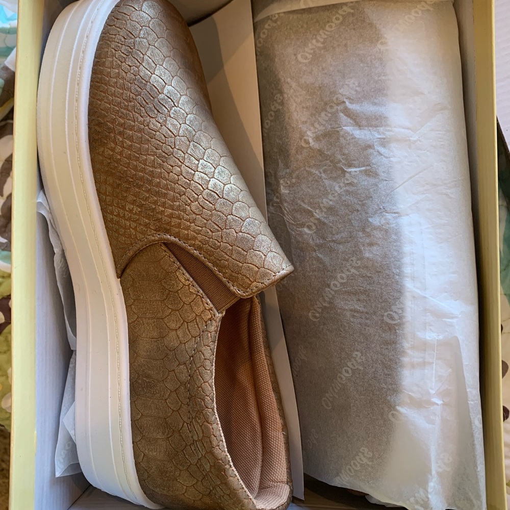 New in box taupe snake skin slip on shoes